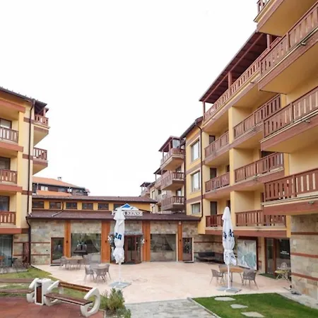 Designer At Pirin Sense Μπάνσκο