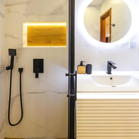 Designer At Pirin Sense Διαμέρισμα *