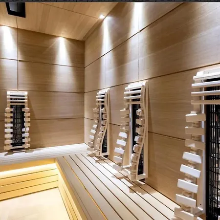 Designer At Pirin Sense Μπάνσκο