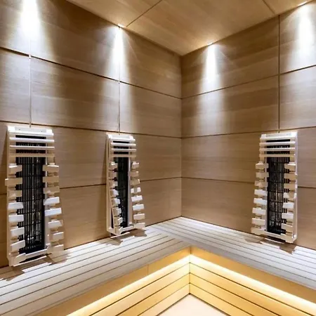 Διαμέρισμα Designer At Pirin Sense