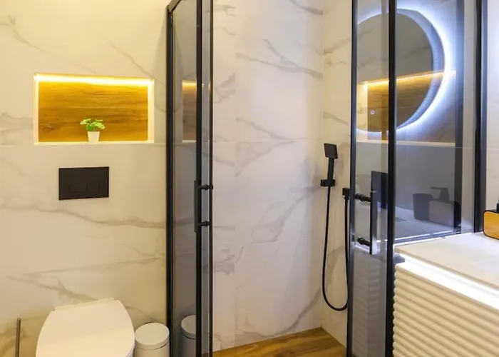 Designer At Pirin Sense Appartement Bansko